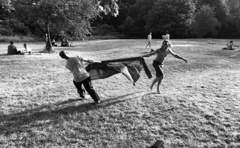 Socially Distanced Contact Improvisation in Bristol. Brandon Hill Park, Bristol - 2 June 2020. Photo: Violette Aubry - used with permission.